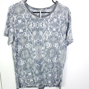 Free People Top Womens S Tourist Printed Snake Animal Exotic Super Soft Gray